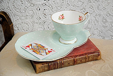 家庭监控50部小视频｜隐私漩涡中的家庭监控：50部视频引发伦理大讨论-4