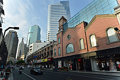 黄色软件下载3.0.3oppo｜“涉嫌传播不健康内容，“黄色软件下载3.0.3oppo”事件引发社会热议，OPPO平台紧急下架处理-3