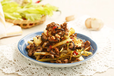 色哟哟 入口国产精品｜色哟哟传奇：传承美味，征服味蕾-4