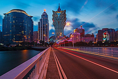 花季媒体每天免费3次观影|文化盛宴,花季每日三享观影狂欢-2