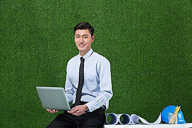 老师脱 露出 吃我的｜幼儿教师失态事件引发全民反思，师德师风再敲警钟-2