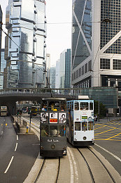 3.0.3免费OPPO版破解大全免费下载漫画｜破解热潮下的手机应用个性化需求与知识产权保护挑战-3