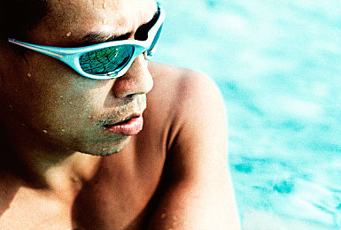 同性Gay 免费|同性恋群体“免费”现象:多元社会下的关爱与启示-1