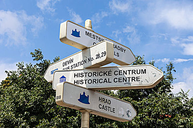 被按摩师玩弄到高潮|“按摩师越界引争议,隐私与权益如何守护?”-5