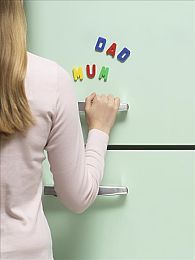 00女王羞辱丨VK｜网络暴力阴影下的“00女王”事件：揭开网络暴力的危害与应对之道-4