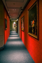 桶烂 30分钟｜暴雨突袭，城市“桶烂30分钟”：奇观引发热议，基础设施待加强-4