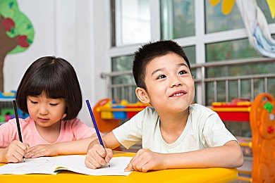 JuliaAnn   大战黑人｜跨文化营销大作战：JuliaAnn与黑人文化的惊悚对决-1