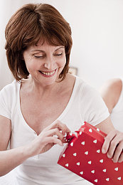 二人扑克运动视频免费下载软件｜免费下载软件助你捕捉二人扑克精彩瞬间，解锁牌桌上的视觉盛宴-5