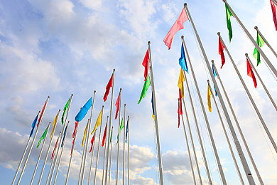 体育生Gay脱裤自慰喷水游戏｜网络游戏引发性别与教育争议，公众反应两极化-3