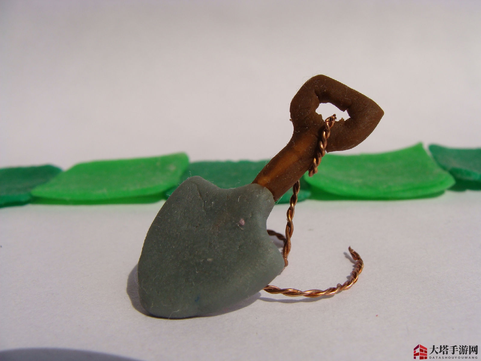 《植物大战僵尸2》摇滚时代20-21关视频攻略